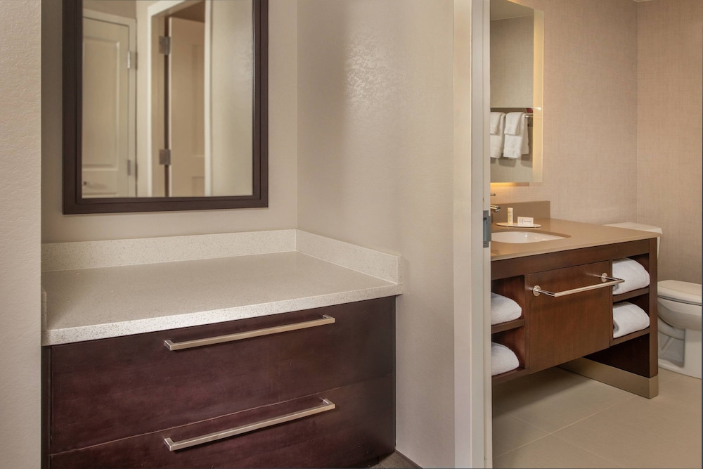 Residence Inn Fulton at Maple Lawn 16/47