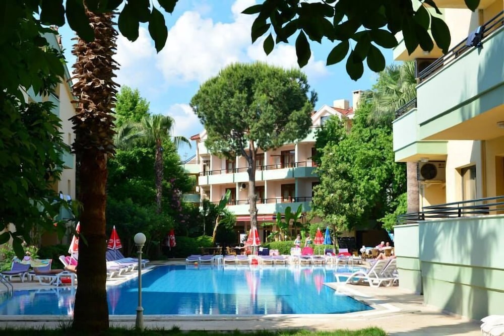 Club Palm Garden Keskin 9/68