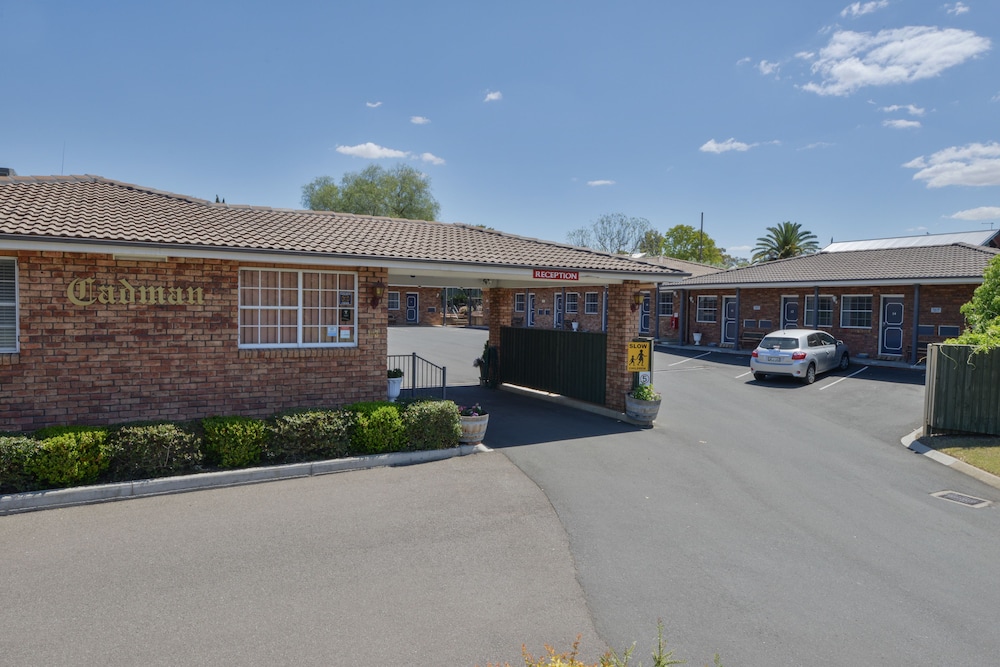 Cadman Motor Inn Tamworth 3/37