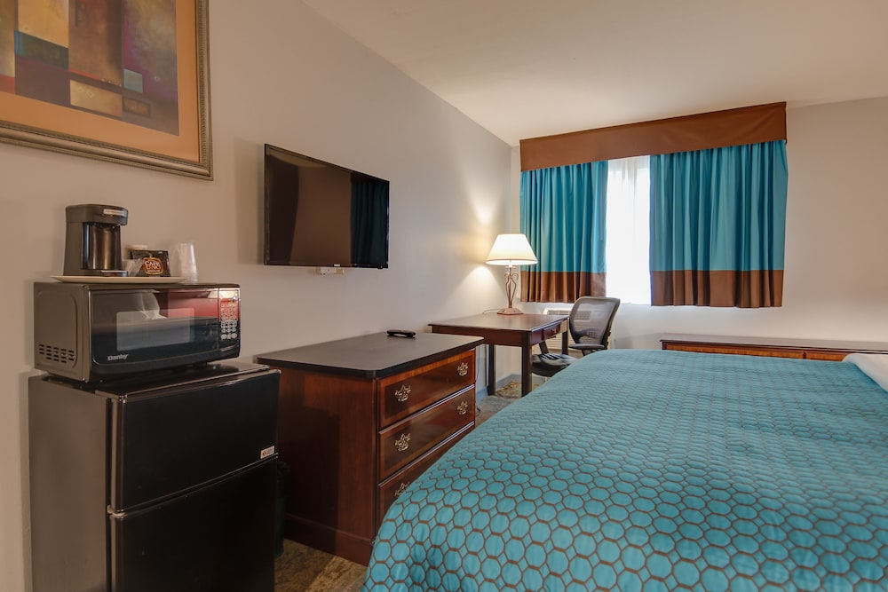 Americas Best Value Inn Hayward 20/57