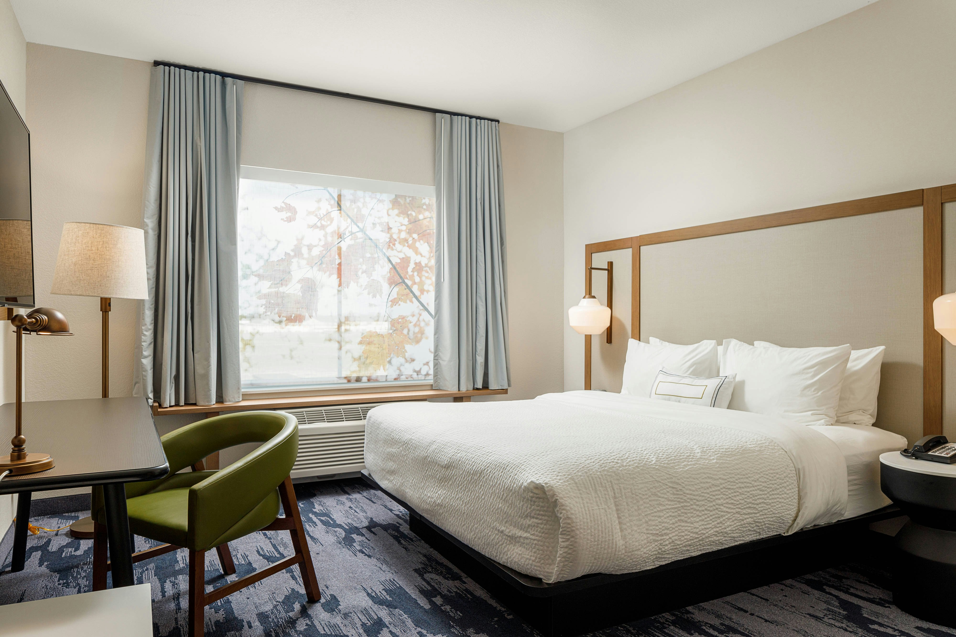 Room, King Bed