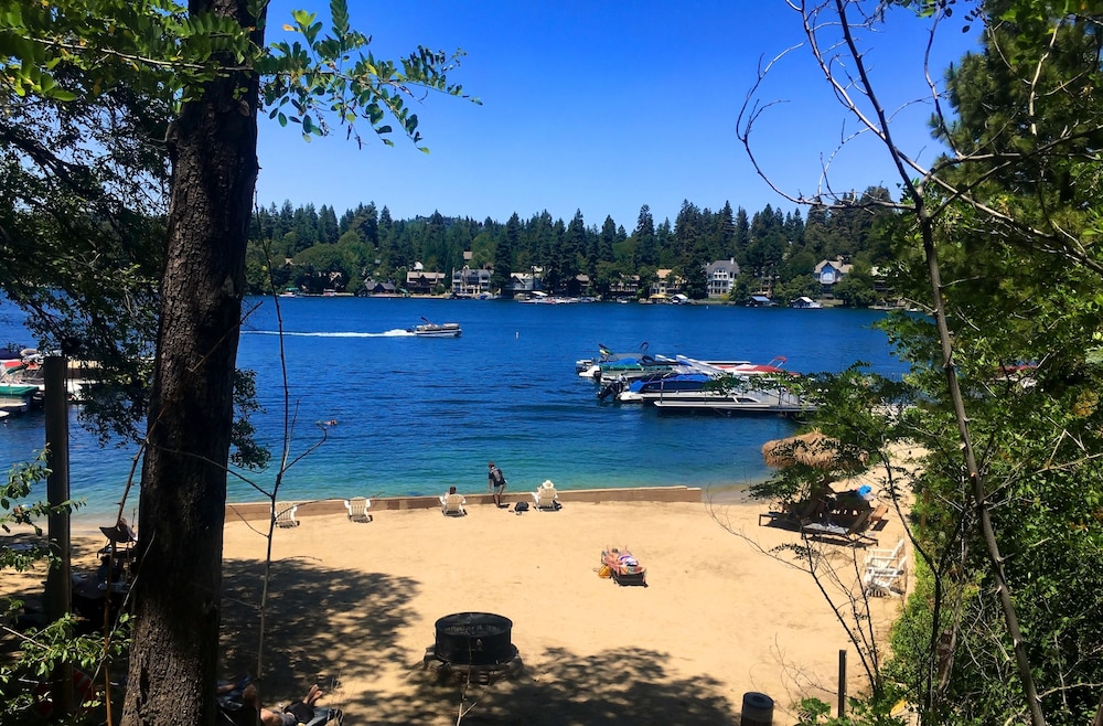 Lake Arrowhead Resort And Spa 45/49