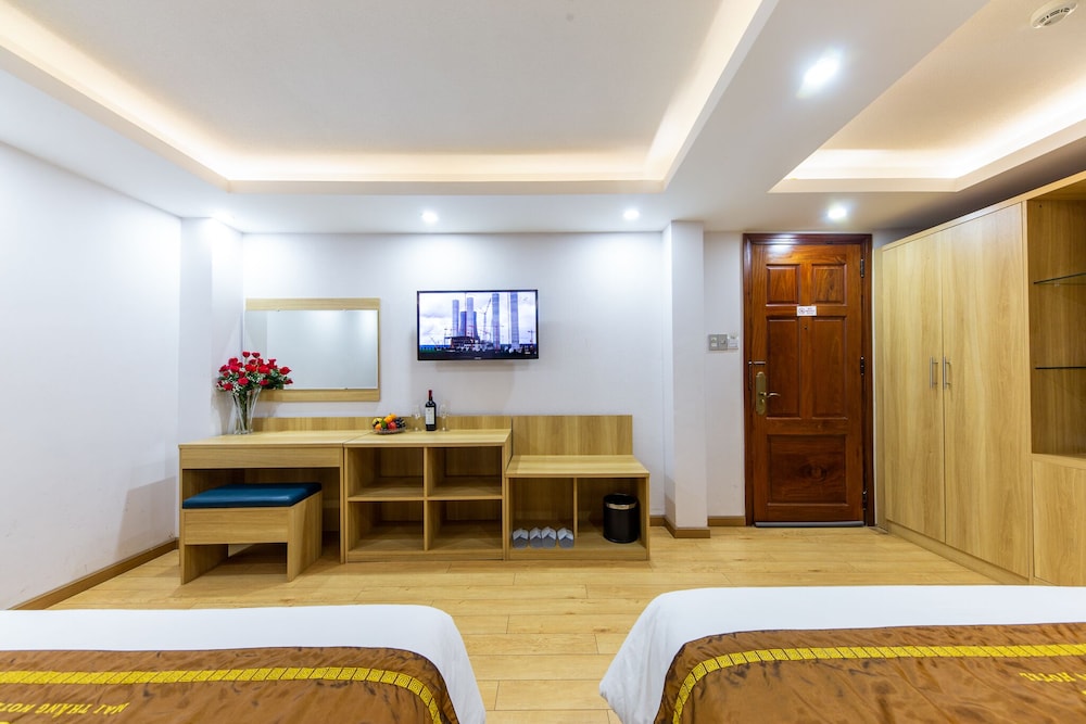 Mai Thang Hotel 23/29