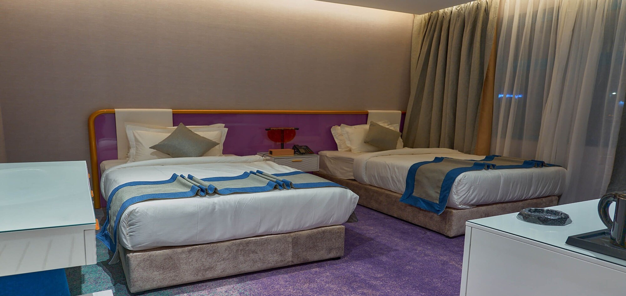 CLASSIC, DOUBLE OR TWIN BED