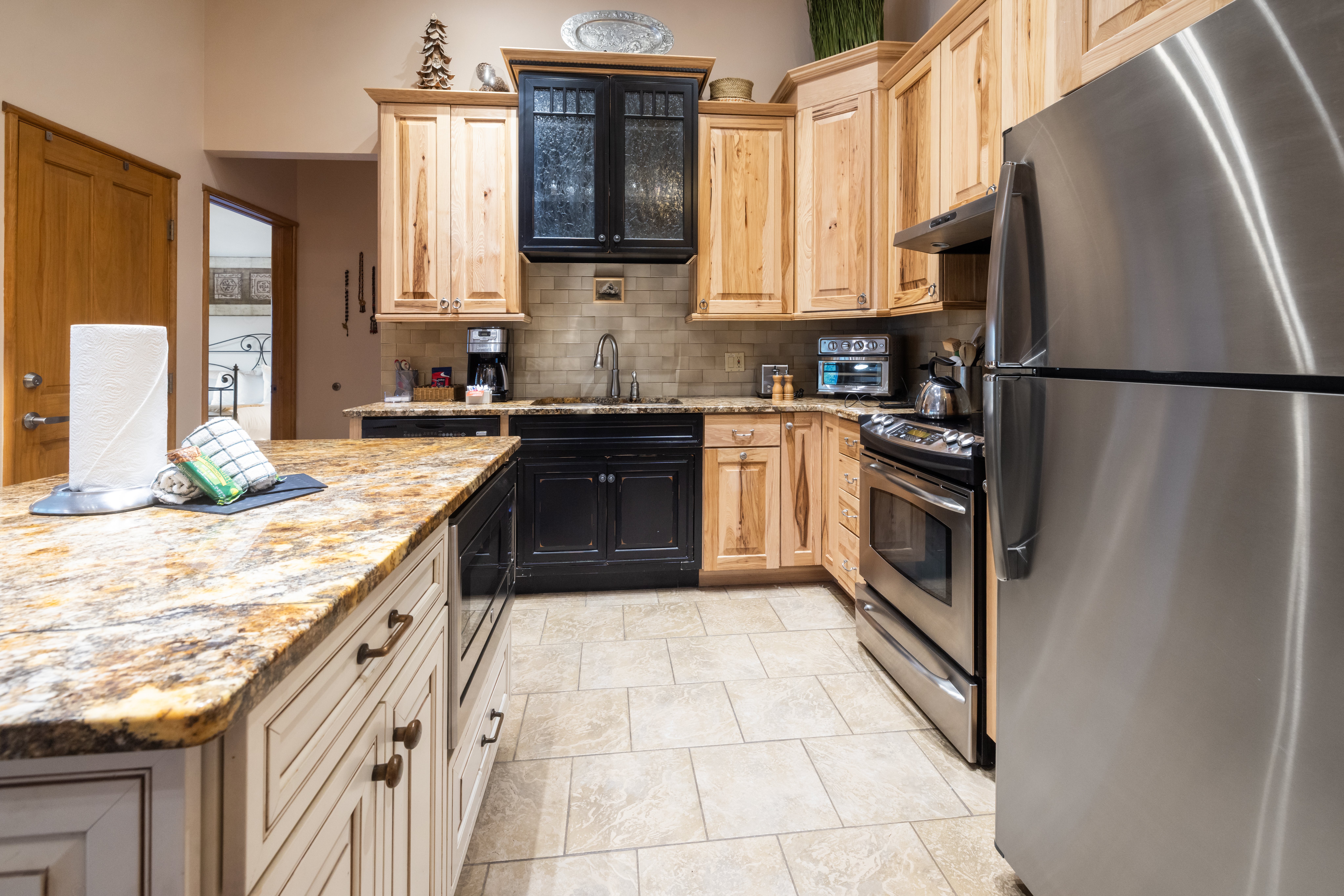 Jackpine & Black Bear Condos 4/32