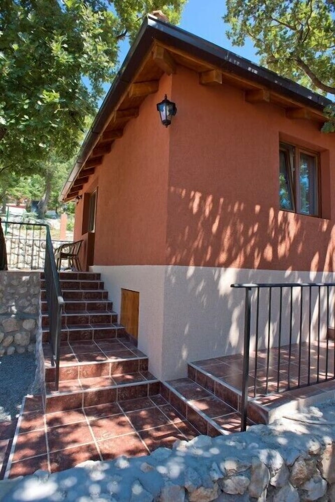 Guesthouse Harmonia 1/49