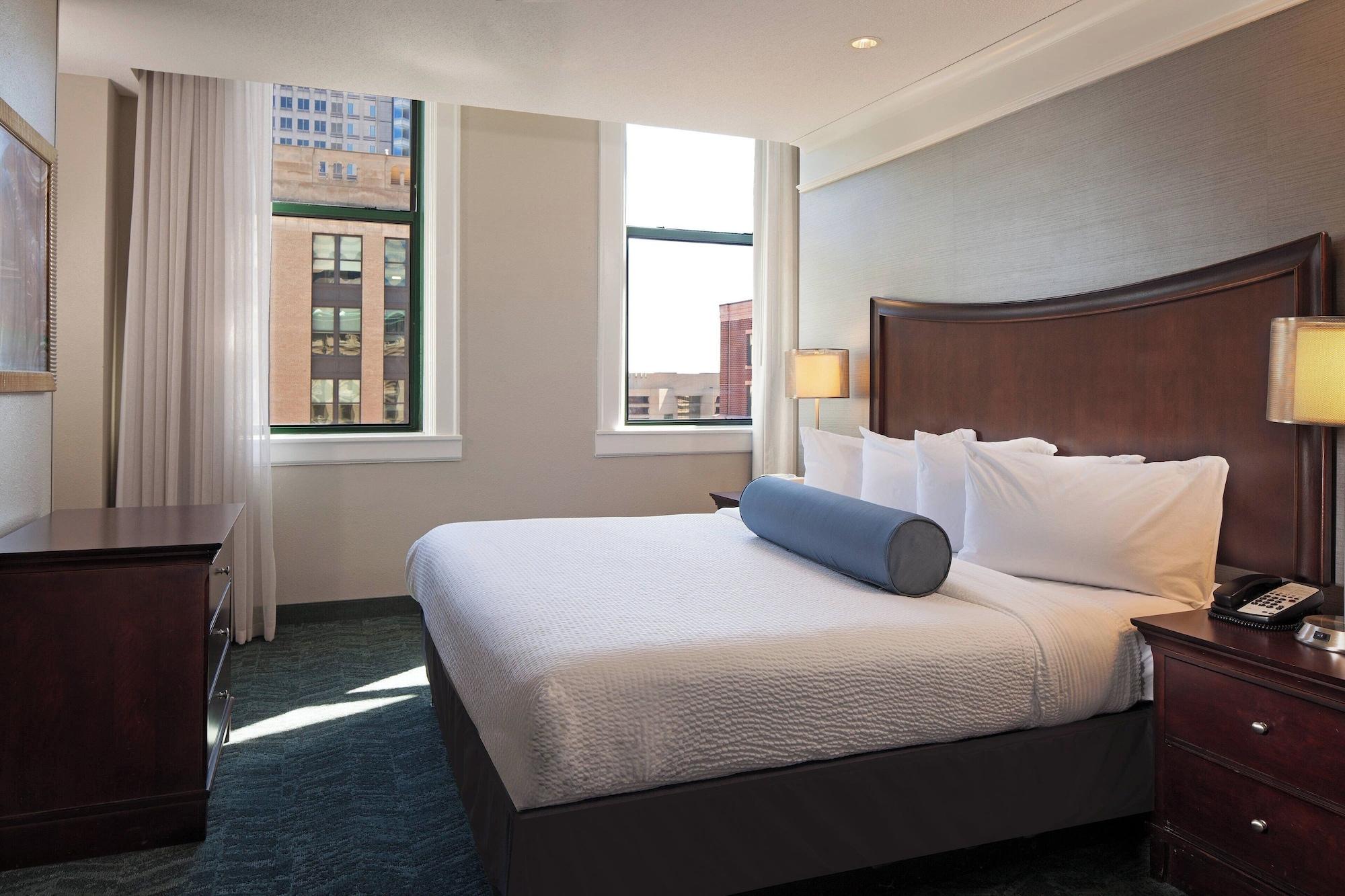 Suite, Multiple Beds, High Floor