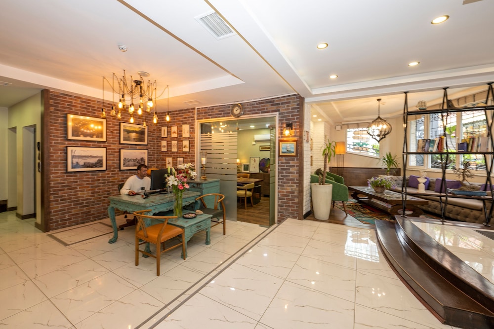 Hotel the Marions Suite 11/85