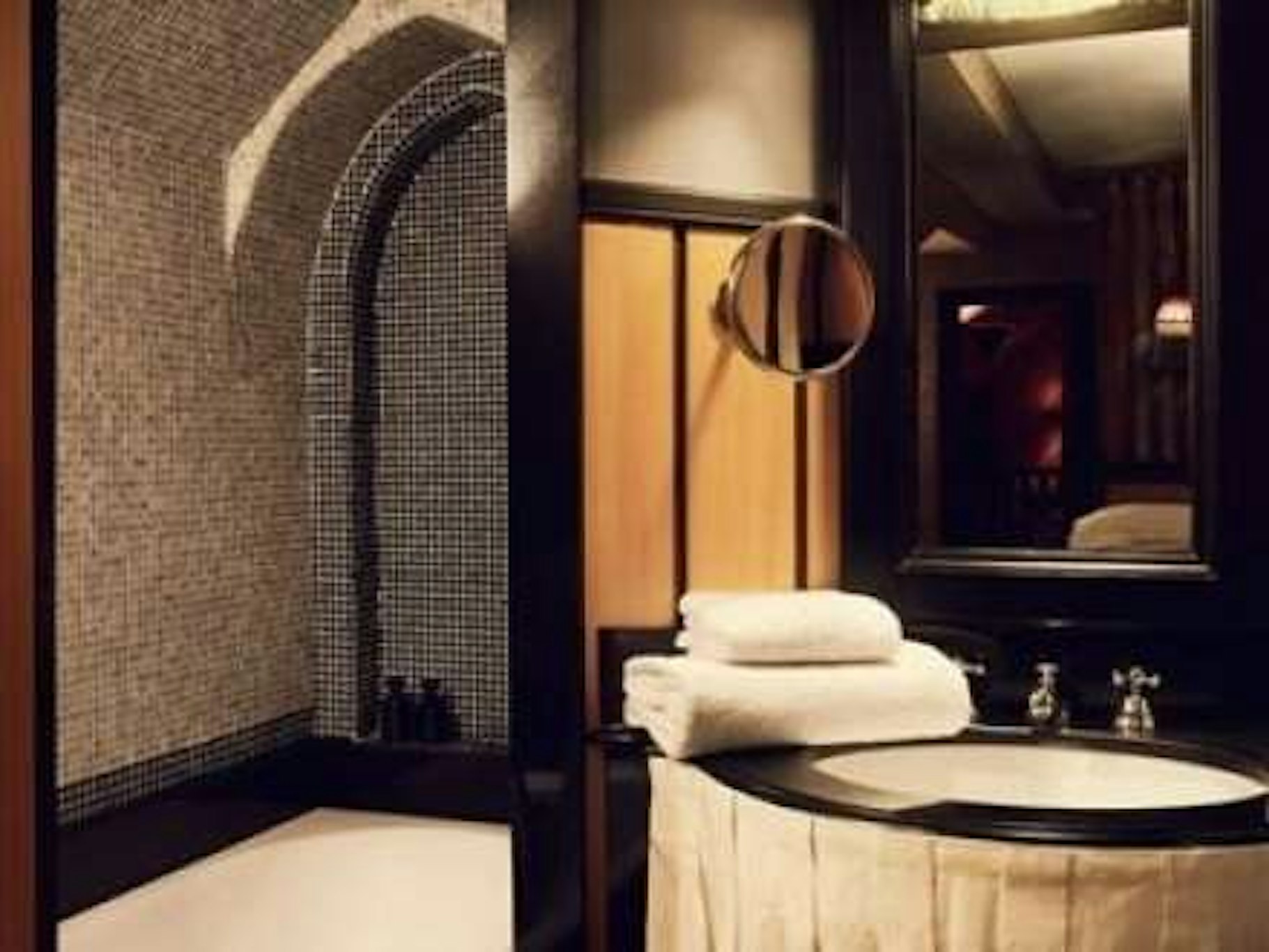 Hotel Bourg Tibourg 13/16