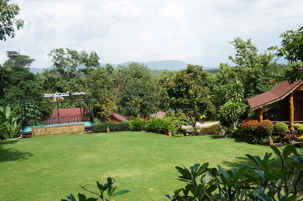 Starwell Garden Home Resort 33/42