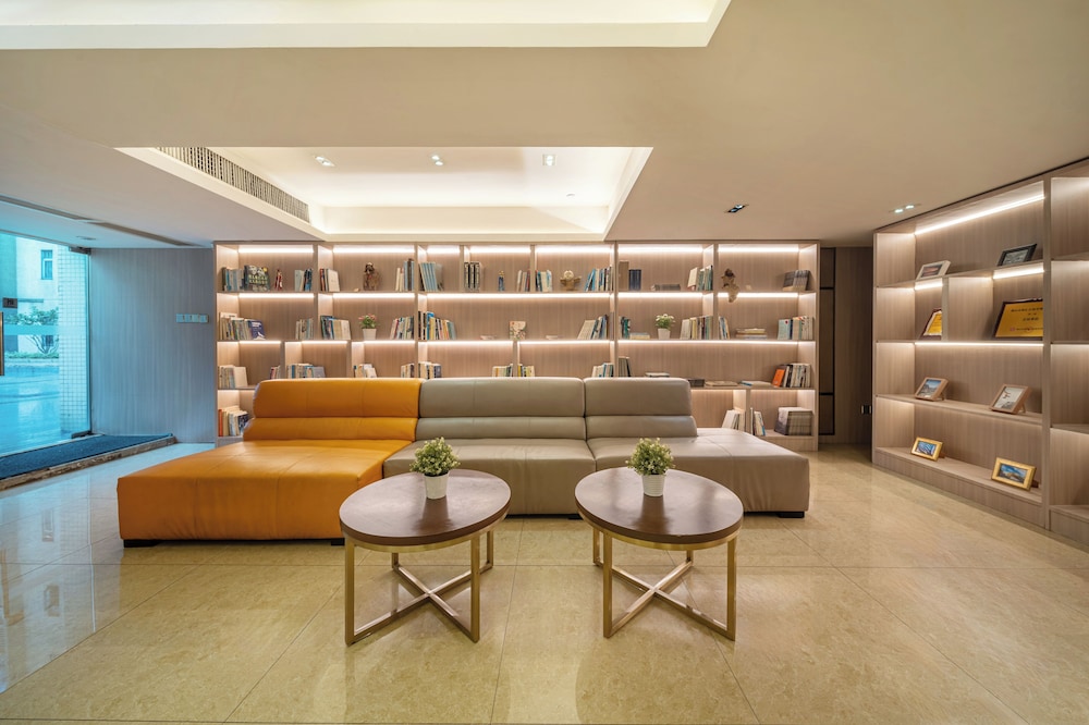 Poltton International Apartment (Foshan Zumiao Lingnan Tiandi Branch) 31/42