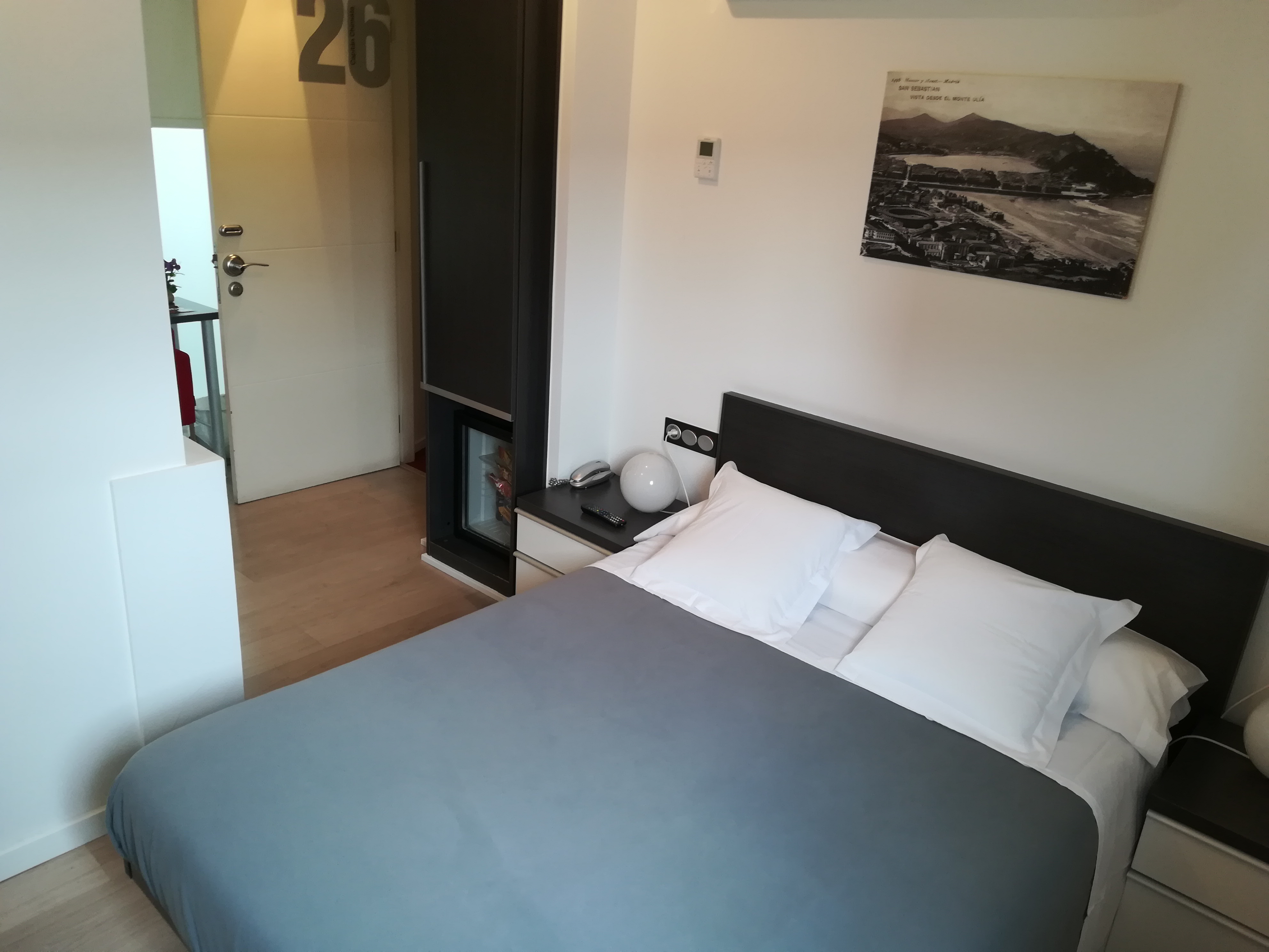 Inner, Double Bed