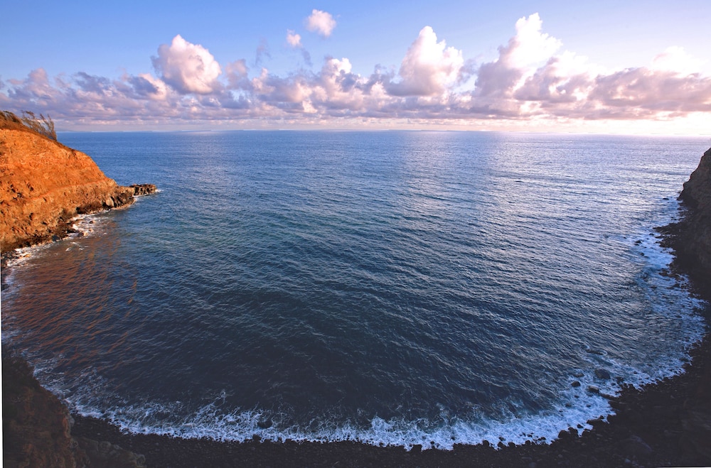 Hawaii Island Retreat 54/66