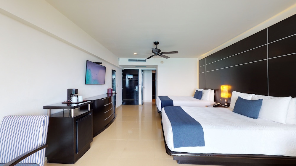 Seadust Cancun Family Resort Ex Great Parnassus Resort And Spa All Incl 21/63