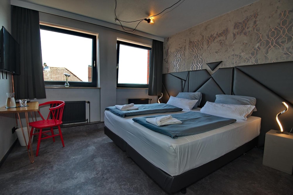 Hotel Mecklenheide 15/50