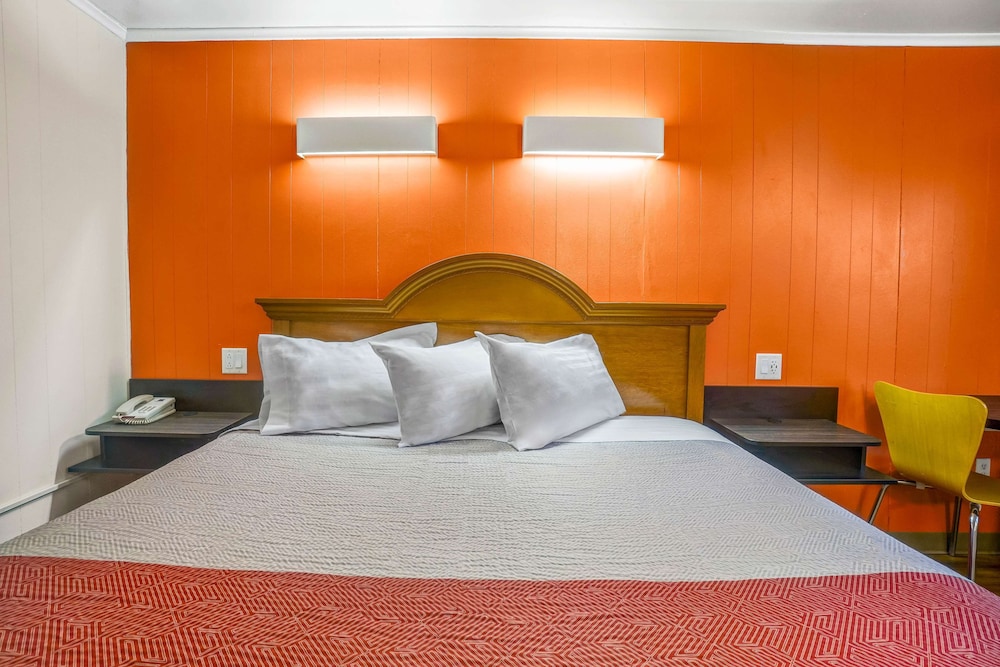 Motel6 Ilion, NY 18/25