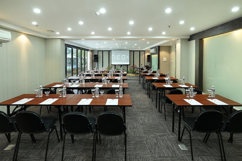 Hotel Neo Kuta Legian 40/50