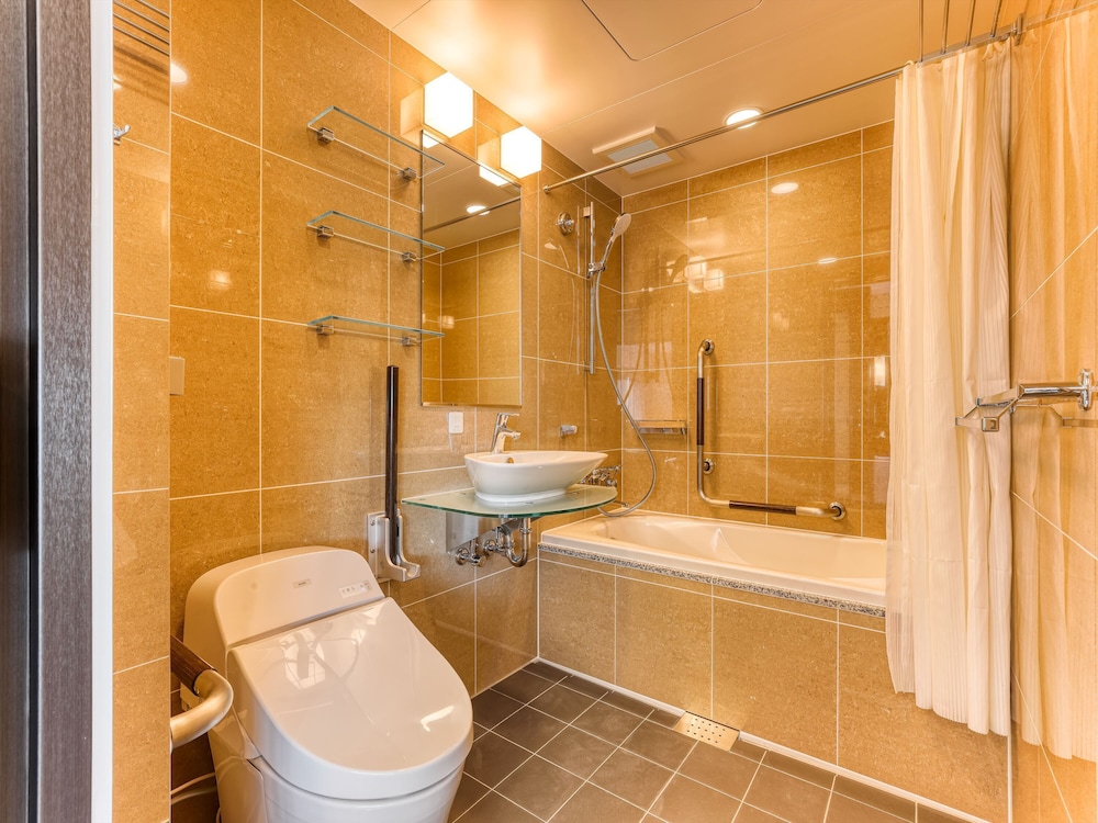 APA Hotel Takaoka Ekimae 49/50
