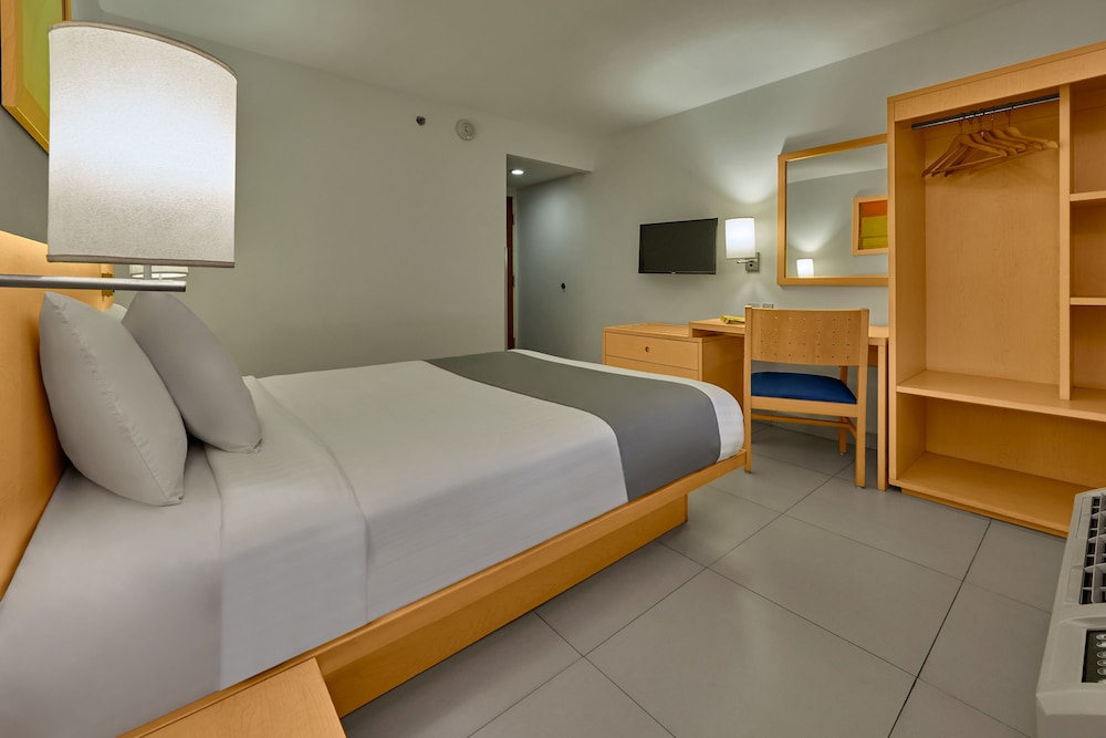 City Express by Marriott Lazaro Cardenas 18/52