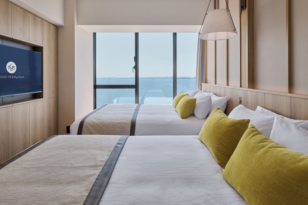 Suite, 2 Double Beds, Ocean Front, 2 Sofa, Grand Monday Resort Tokyo Bay Maihama 2/4