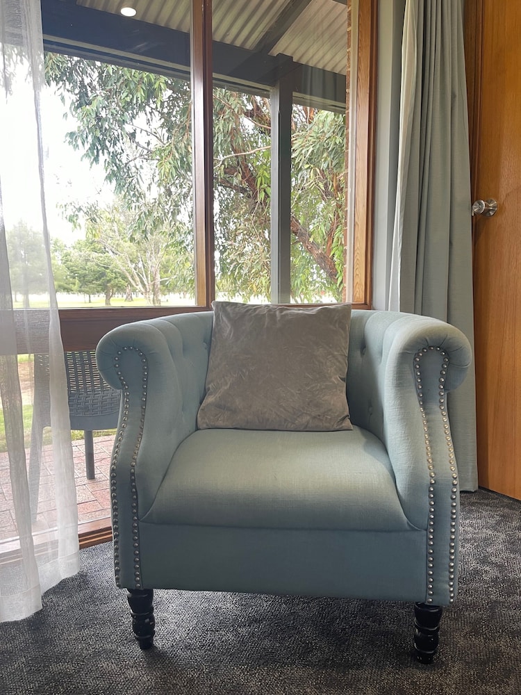 Town &amp; Country Motor Inn Forbes 25/30