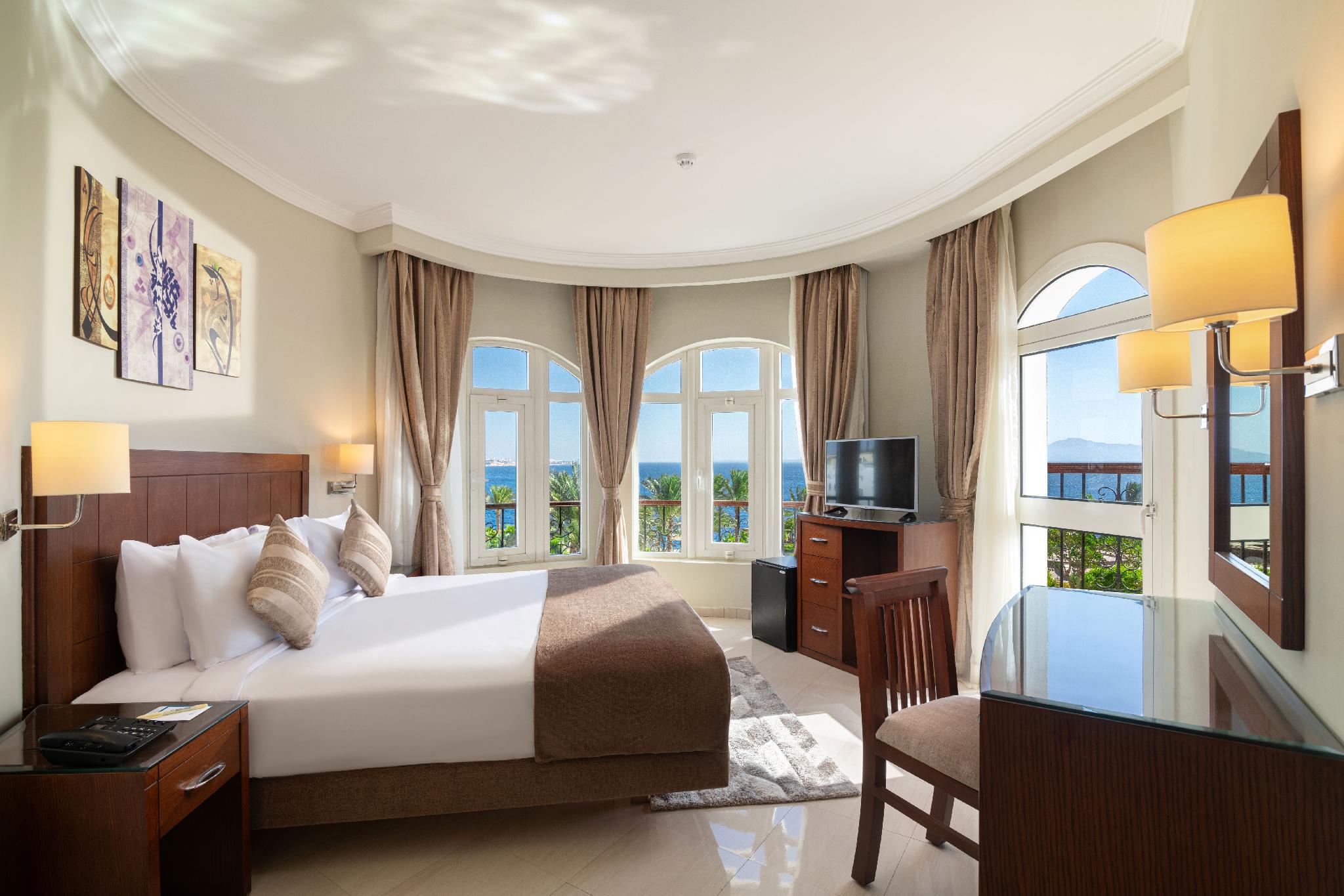 Villa, 3 Beds, Sea View, with Pool