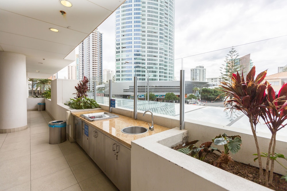 Wyndham Hotel Surfers Paradise 9/53