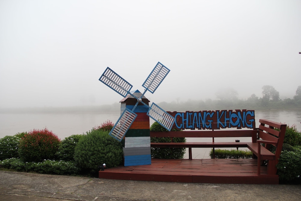Namkhong Riverside 7/40