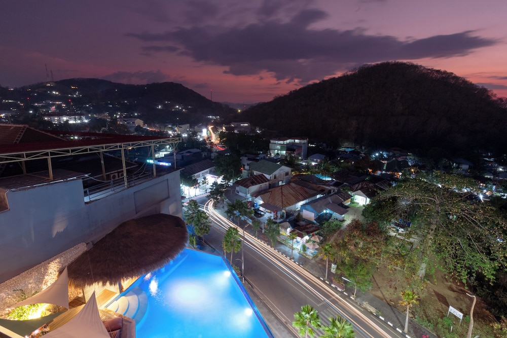 Zasgo Hotel 43/50