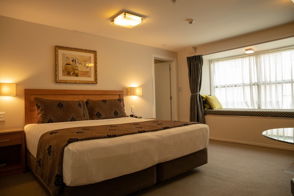Quality Suites Alexander Inn 28/54