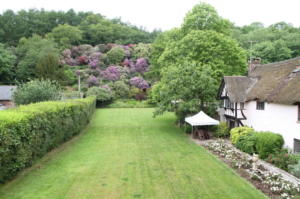 Bickleigh Castle Hotel - Castle 54/64