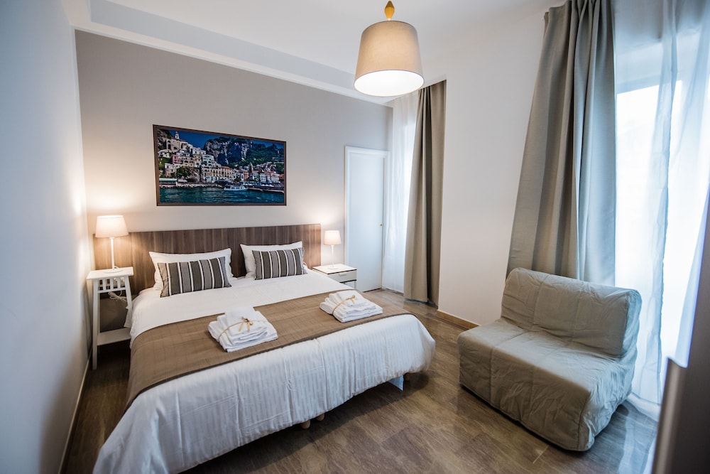 Panoramic Rooms Salerno 13/49
