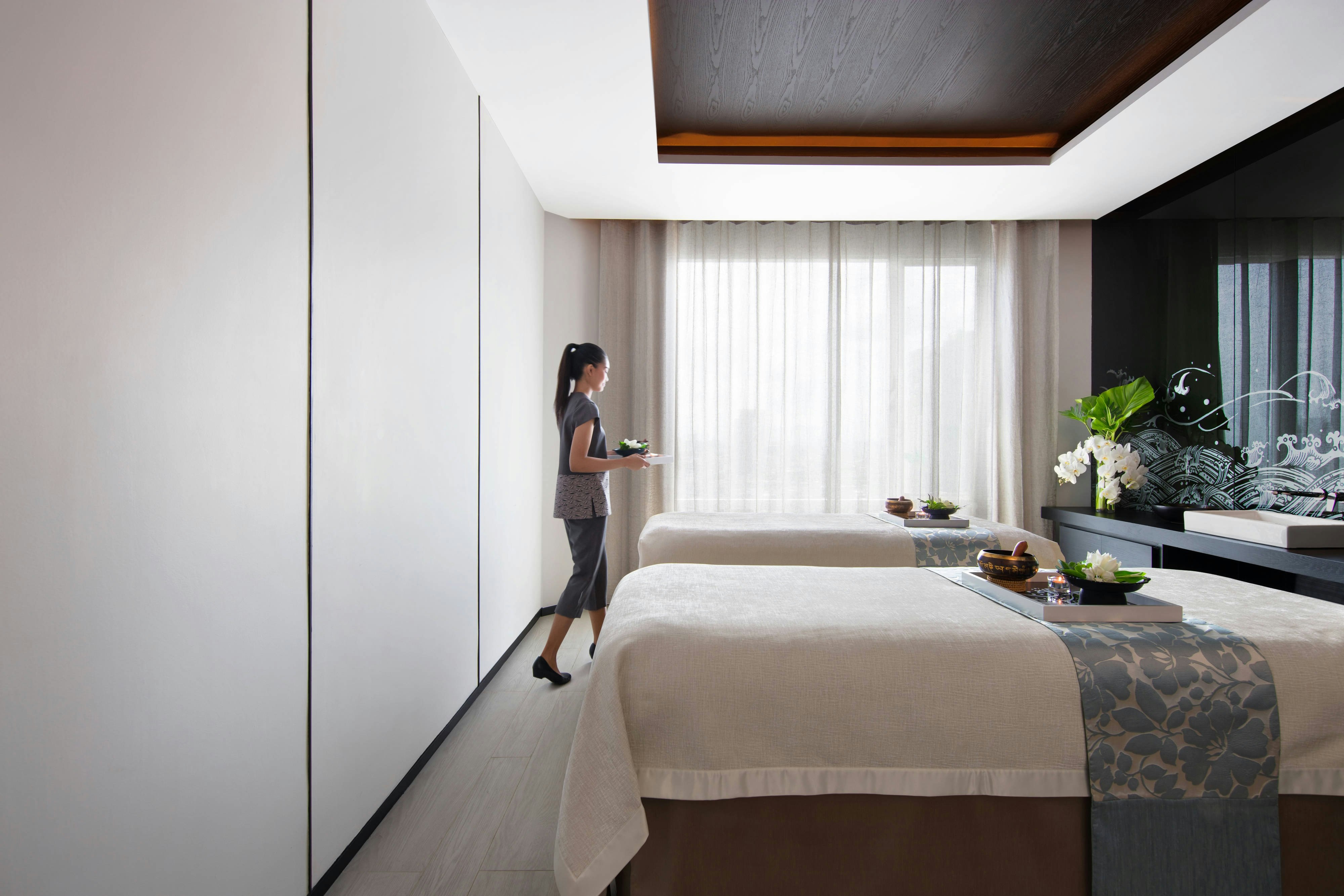 Marriott Bangkok Hotel the Surawongse 6/74