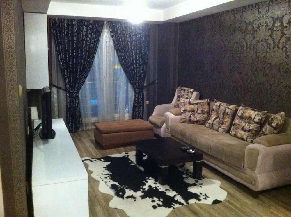 Tuyap Pin Suite 33/50