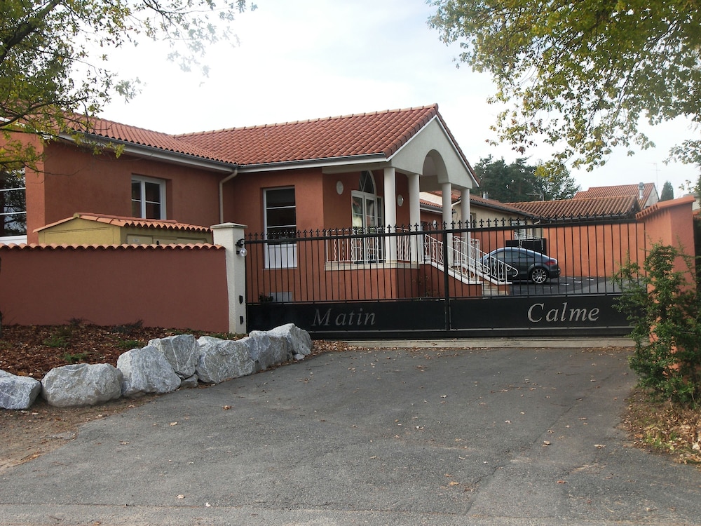 Hostellerie Du Matin Calme 4/39