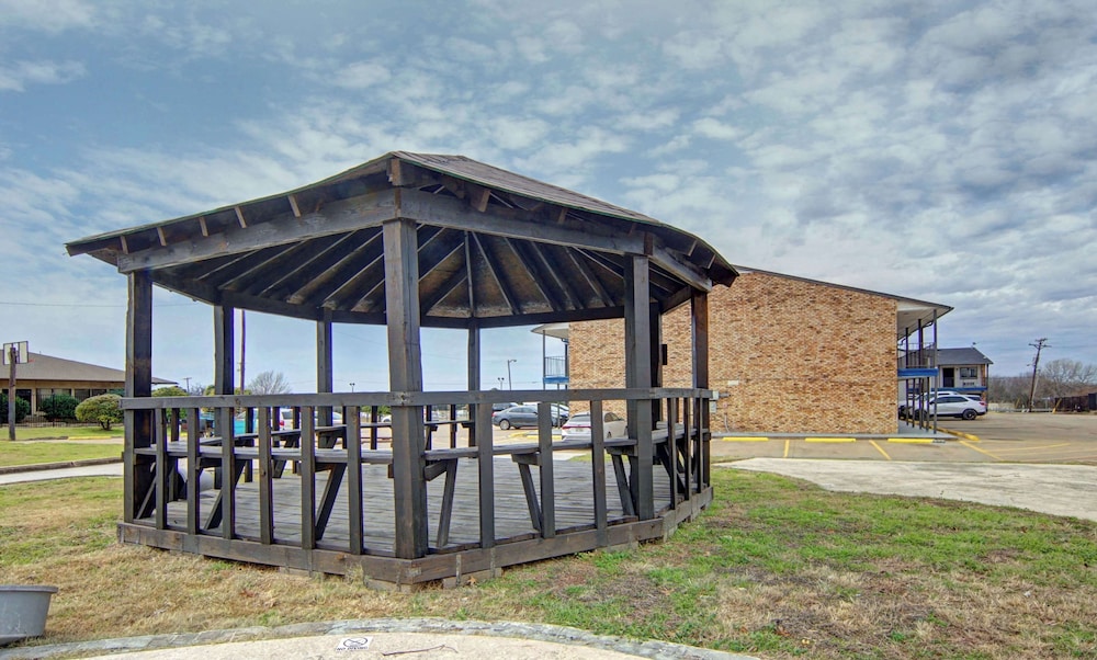 Motel6 Red Oak, TX - Dallas 28/37