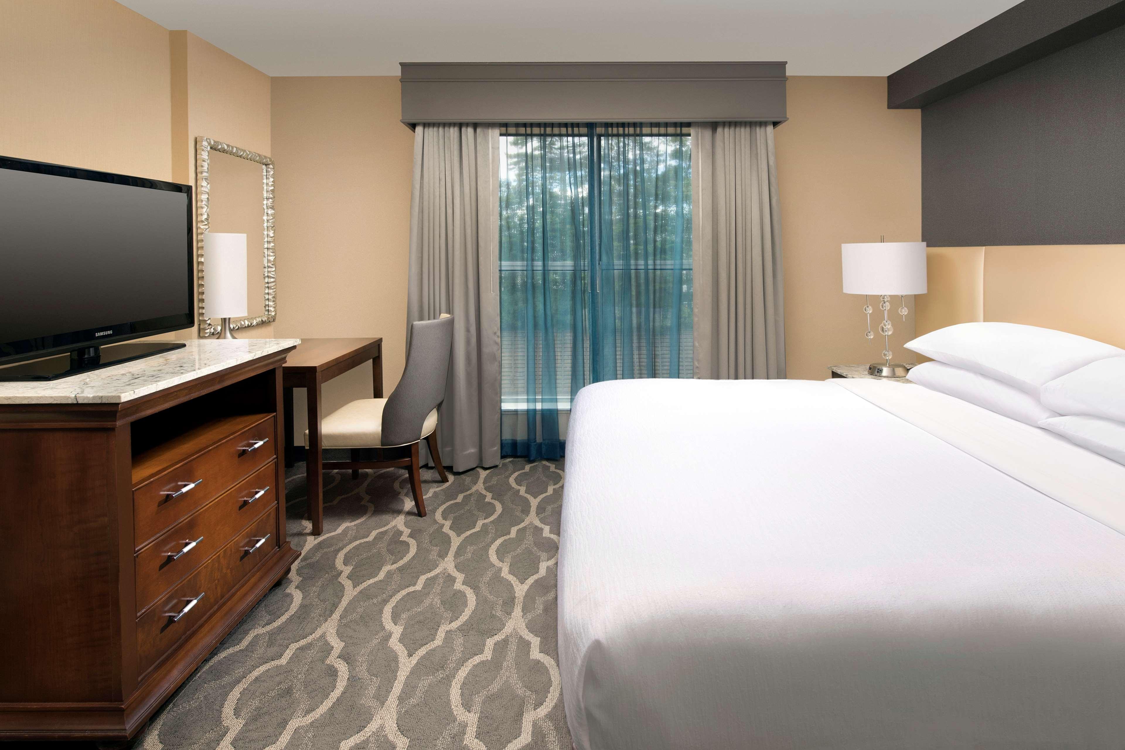 PURE, 2 ROOMS, WELLNESS, SUITE, KING BED