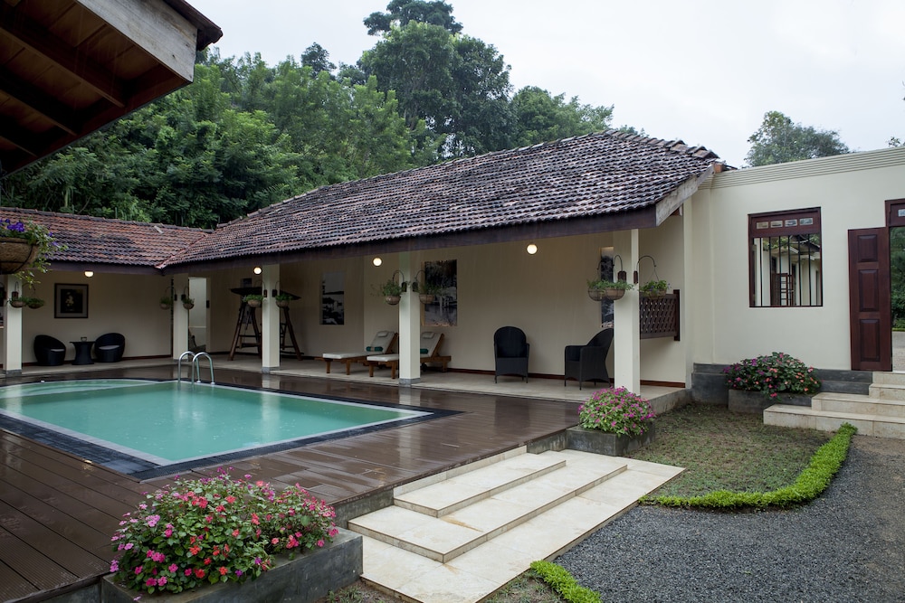 Amaya Bungalow 62/65