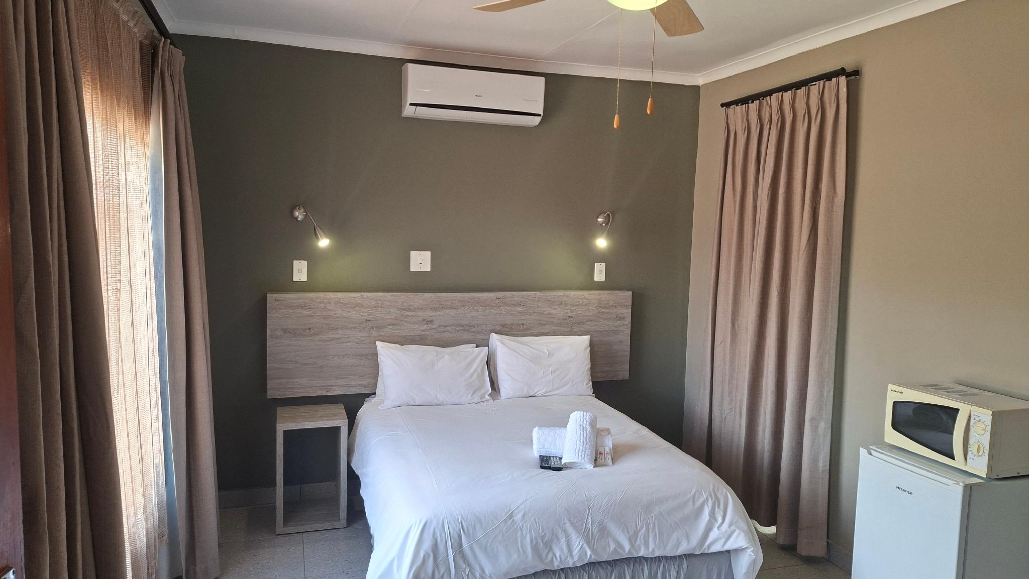 Postmasburg Inn by Country Hotels