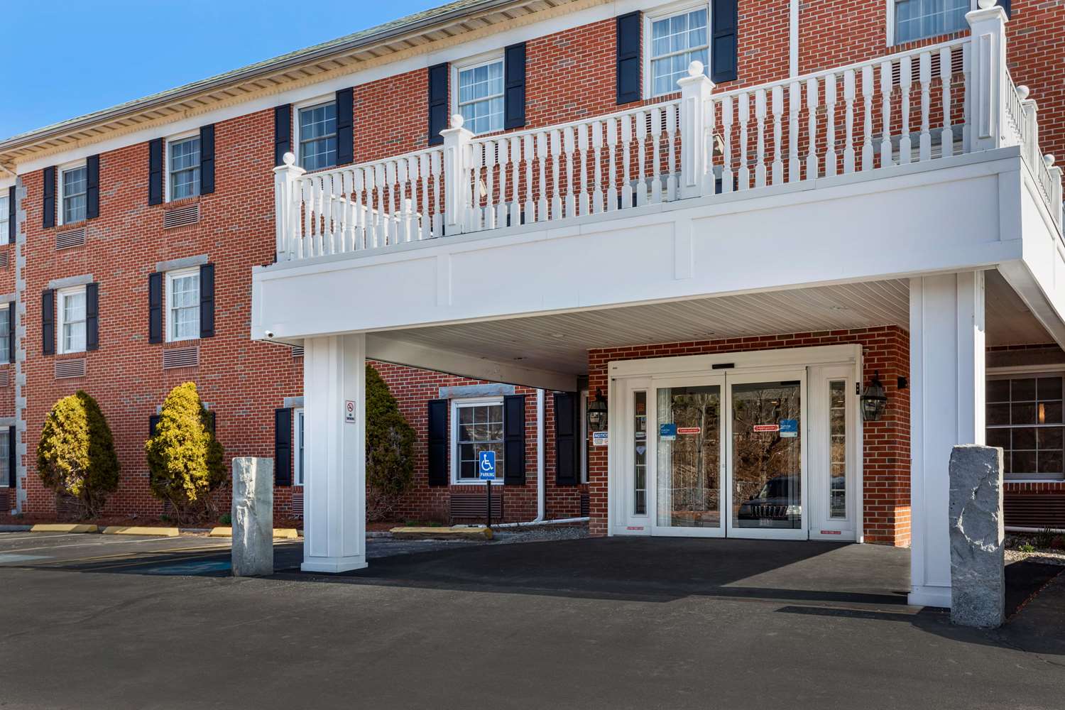 Comfort Inn Auburn-Worcester 45/46