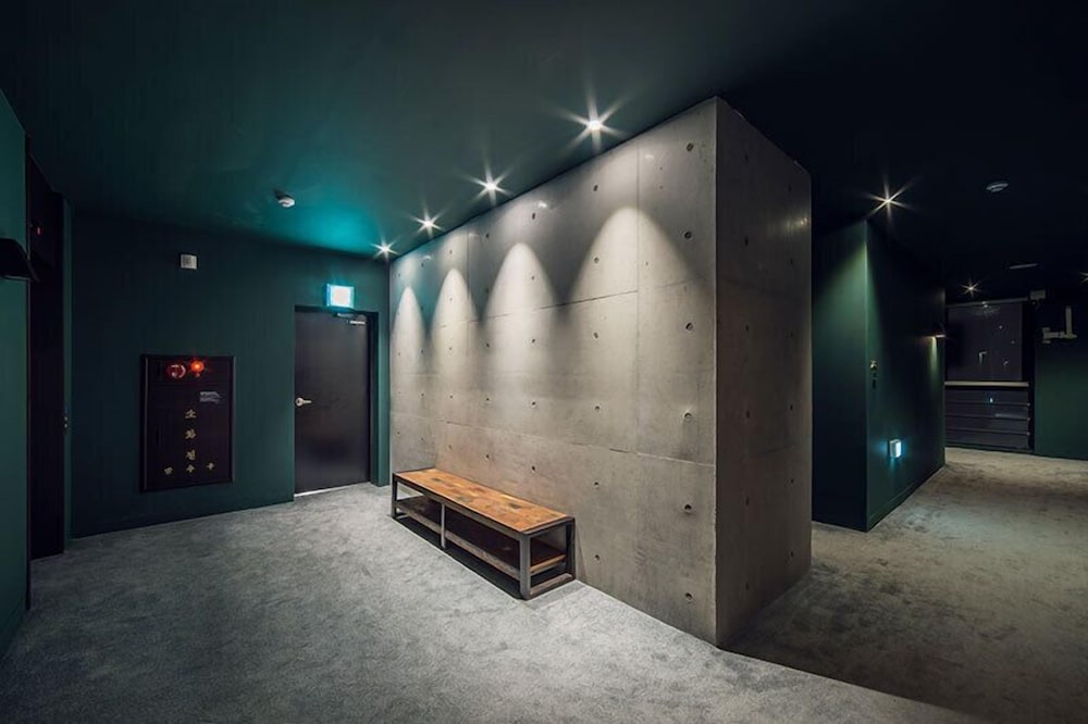 Hotel March in DAEJEON