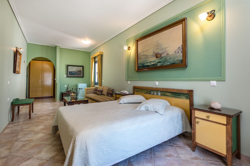 MALTEZANA BEACH HOTEL 5/13