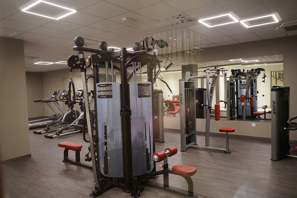 Ohtels Villa Dorada 26/50