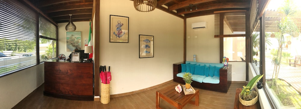 Aqua Star Boutique Hotel and Condos By Koox Luxury Collection 10/80