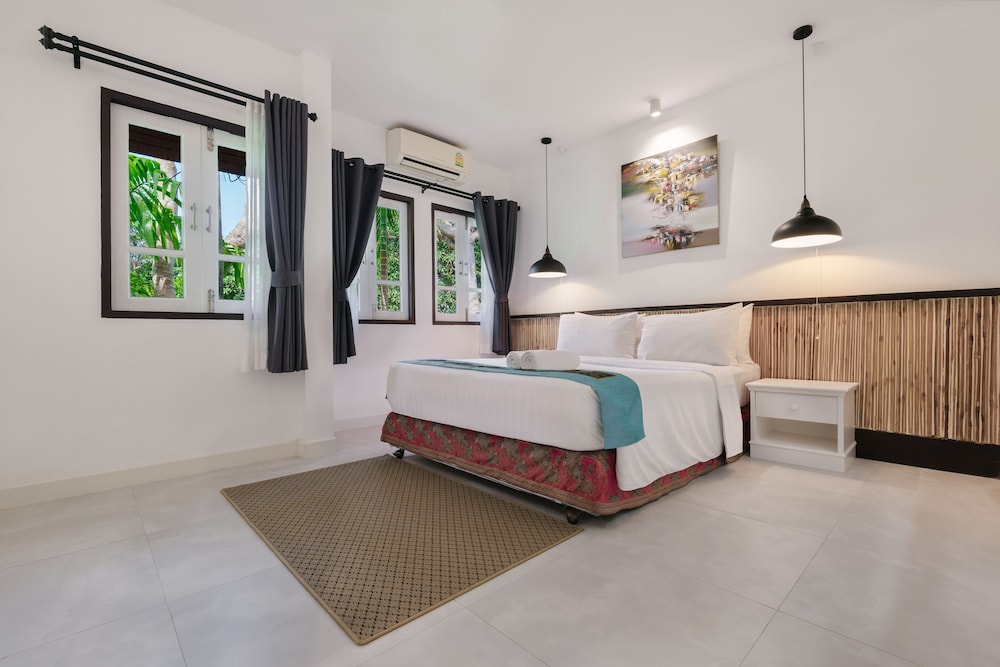 1 BEDROOM, TROPICAL, CLASSIC, BUNGALOW, GARDEN VIEW