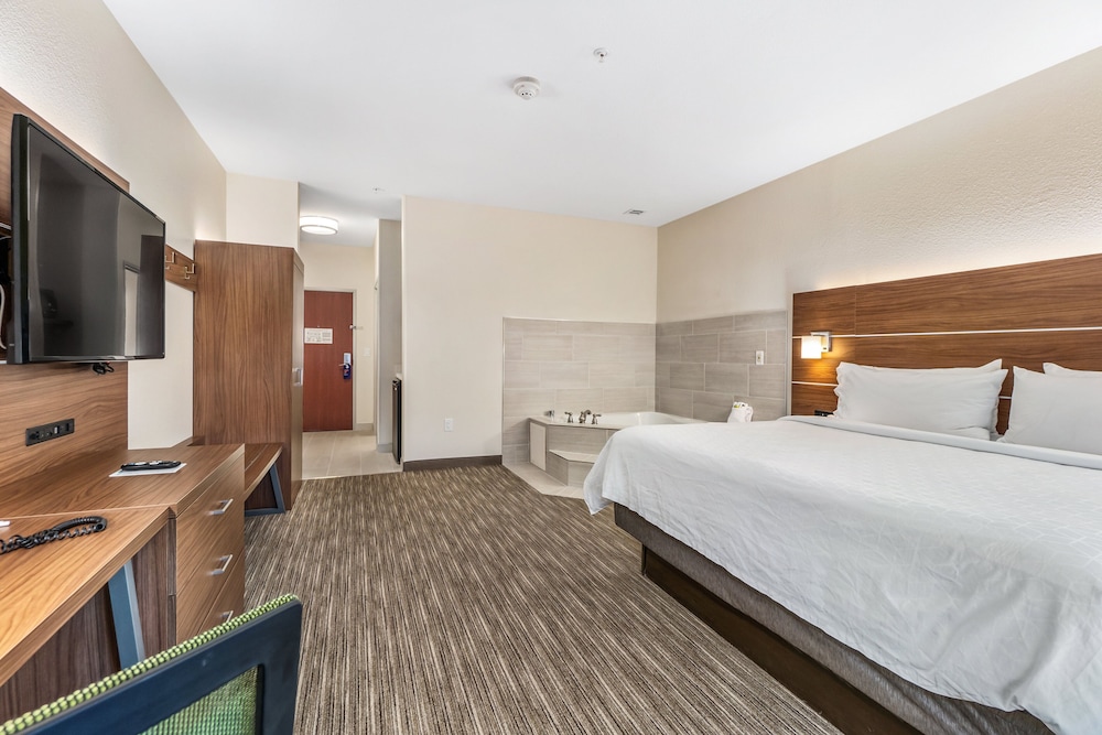 Holiday Inn Express Hotel And Suites Van Buren Ft Smith Area 17/70