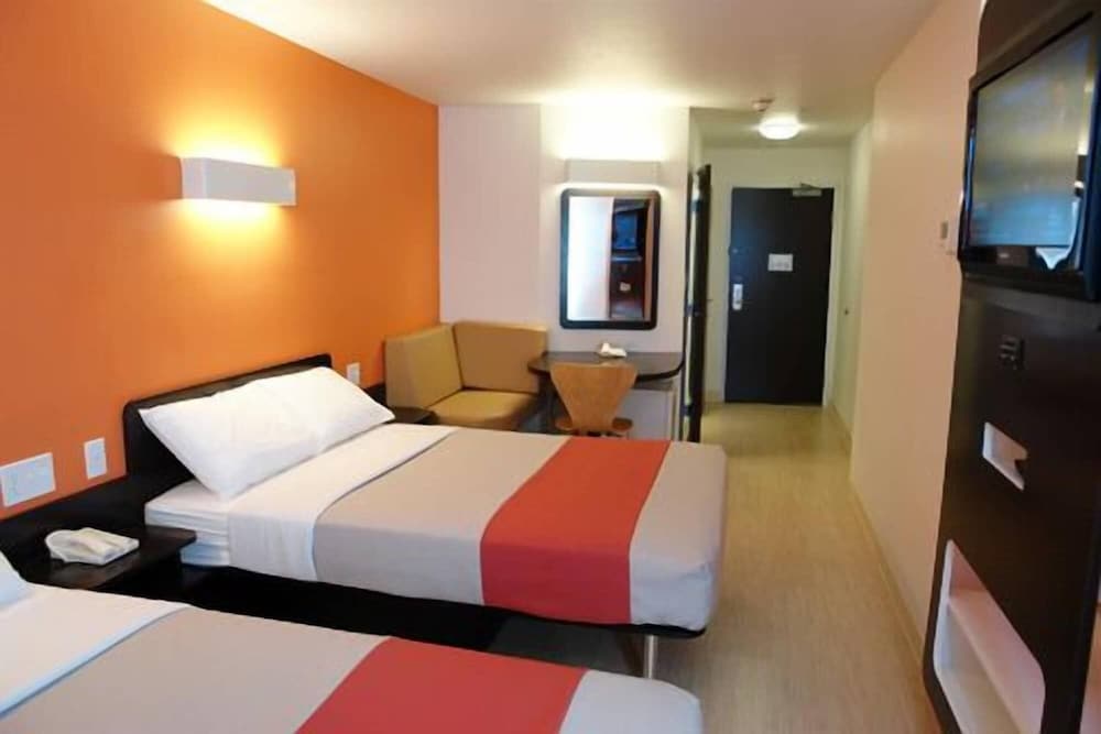 Motel6 Albany, NY - Airport 26/56