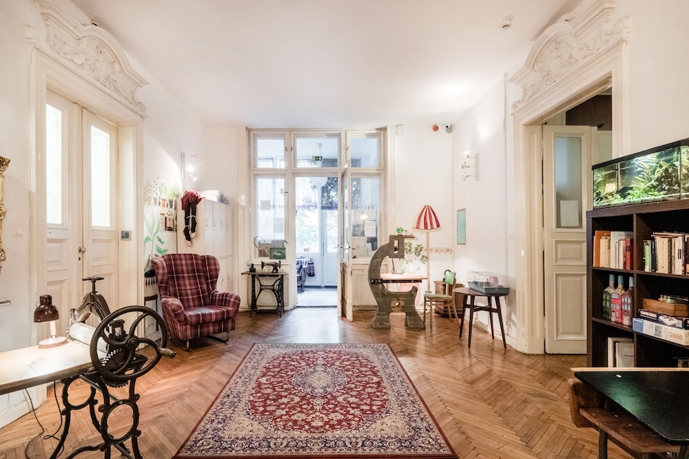 Baroque Hostel Budapest 59/76