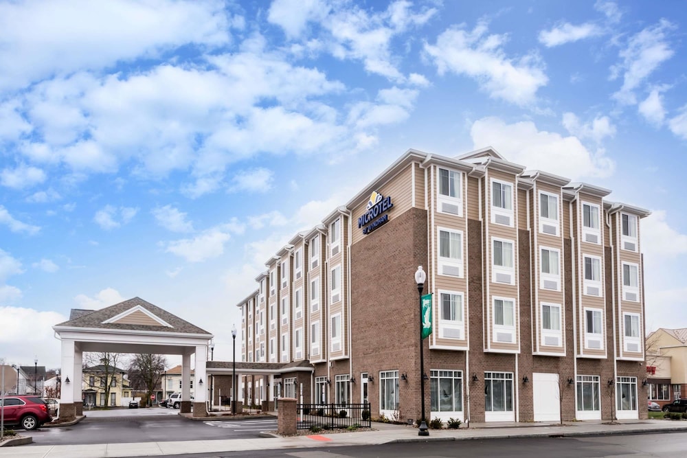 Microtel by Wyndham Penn Yan Finger Lakes Region 2/64