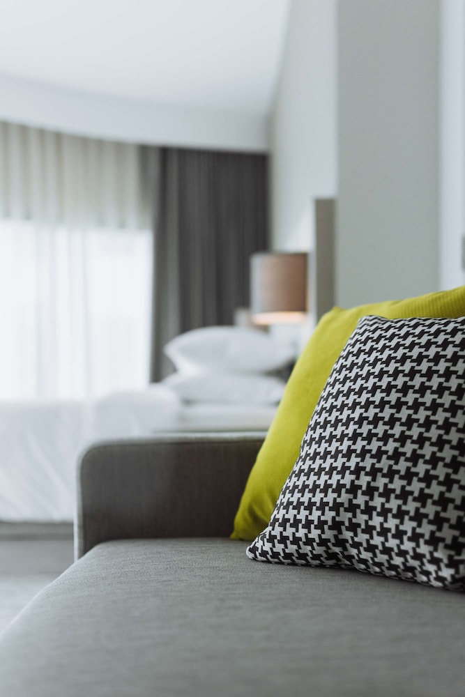 HYATT PLACE BANGKOK SUKHUMVIT 17/69